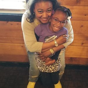 Meet your Posher, Angelia